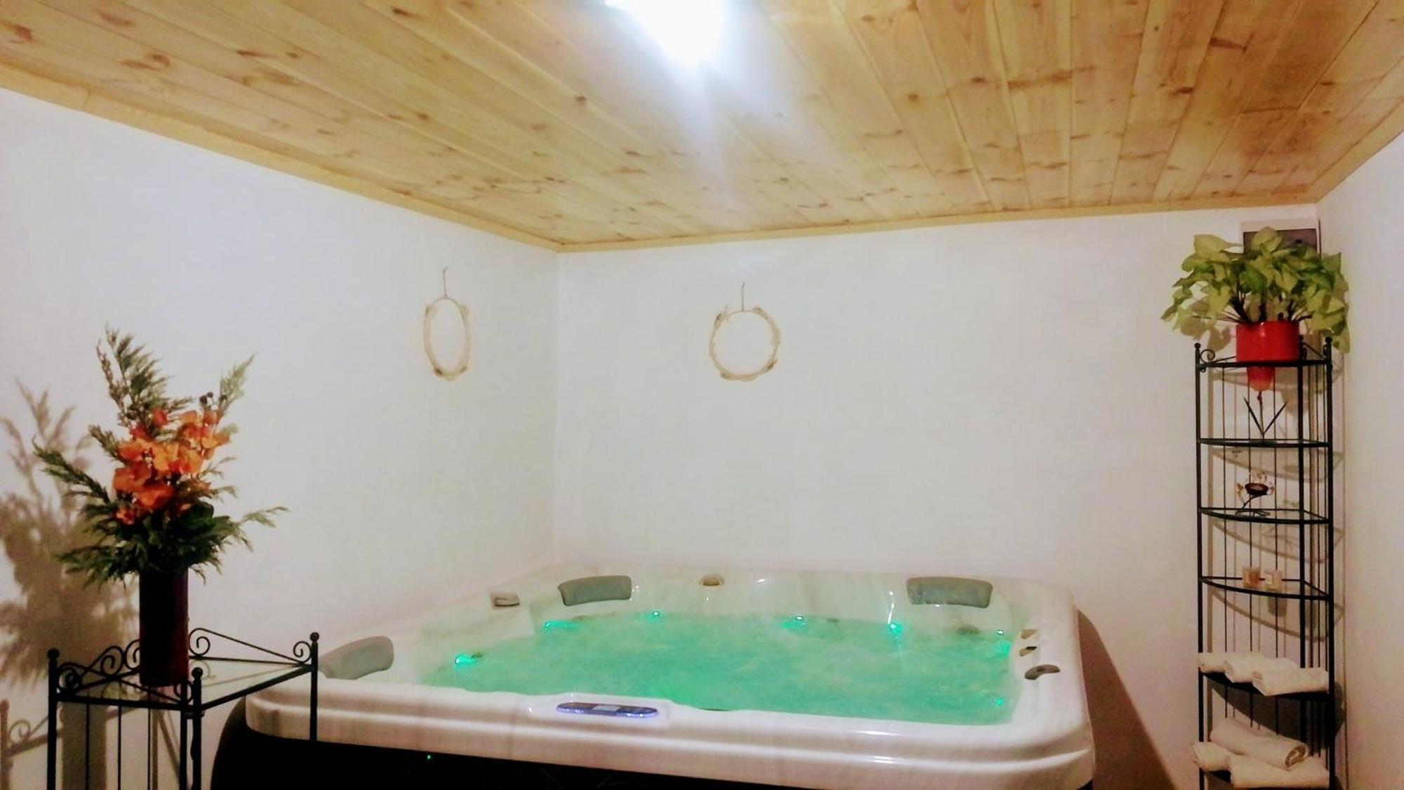 Erzsebet Vendeghaz Es Apartman Hajdúszoboszló 외부 사진