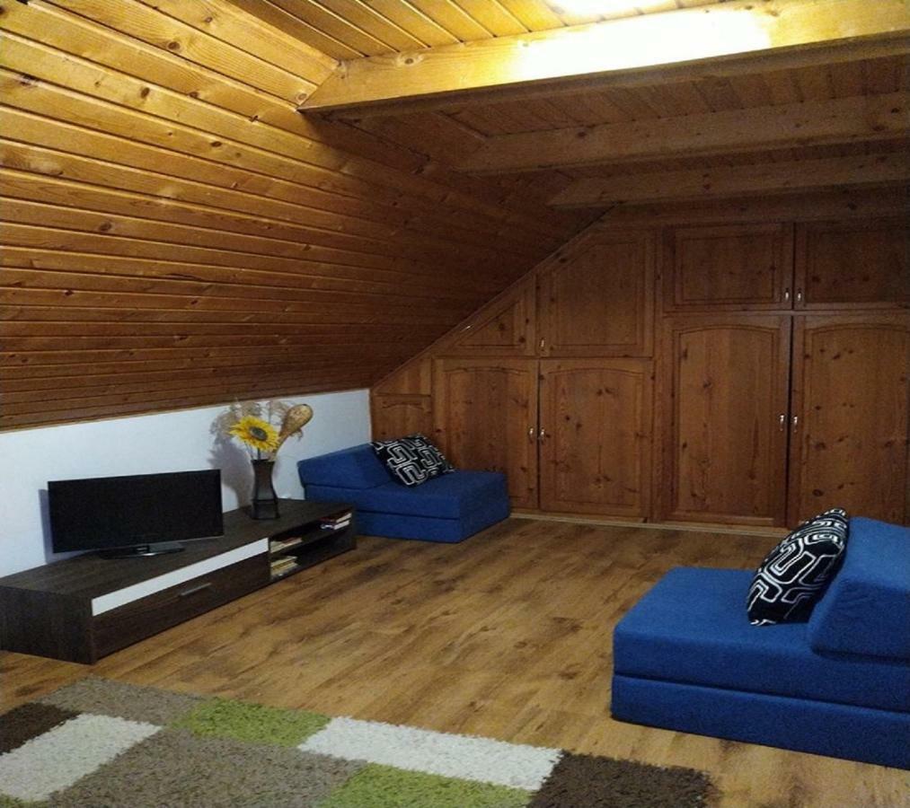 Erzsebet Vendeghaz Es Apartman Hajdúszoboszló 외부 사진